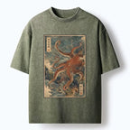 Kyoto-Lion Giant Octopus In Deep Ocean Washed T-Shirt
