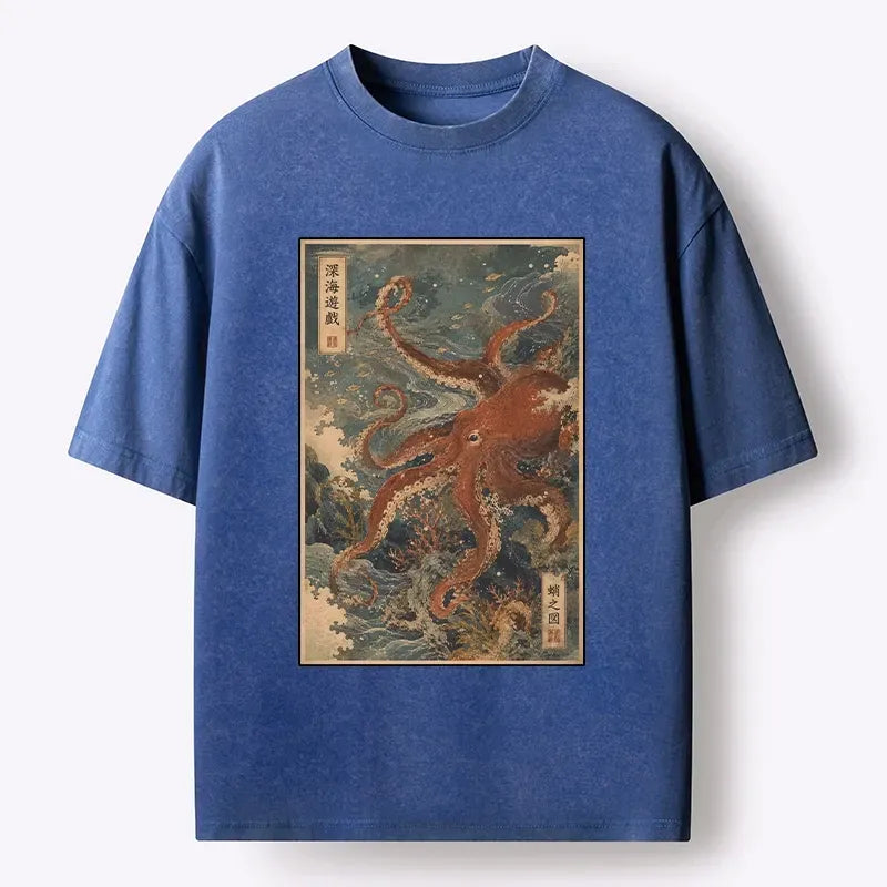 Japanese Giant Octopus Washed T-Shirt