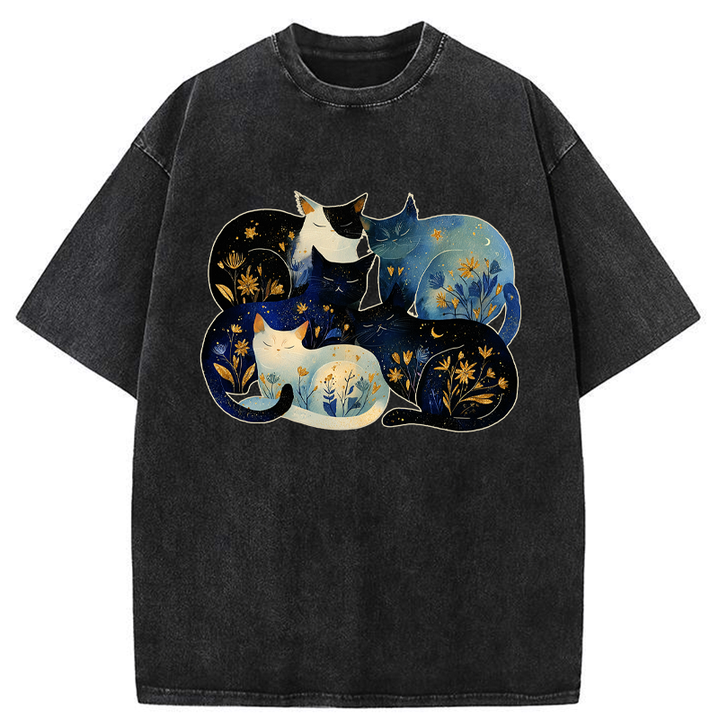 Kyoto-Lion Recharging Cats Washed T-Shirt