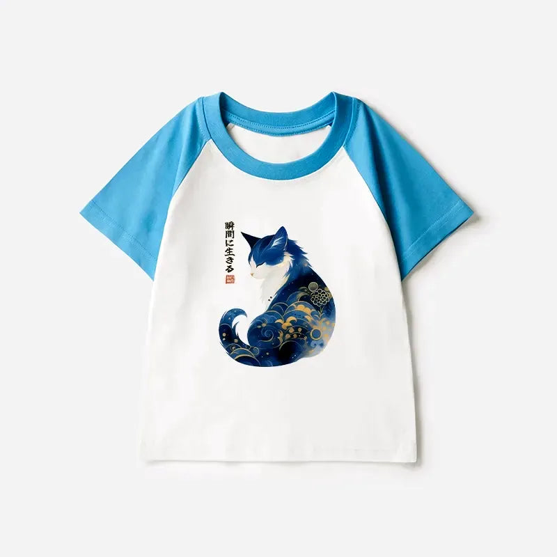 Kyoto-Lion Retro Zen Cat: Living the Present Kids Raglan T-shirt