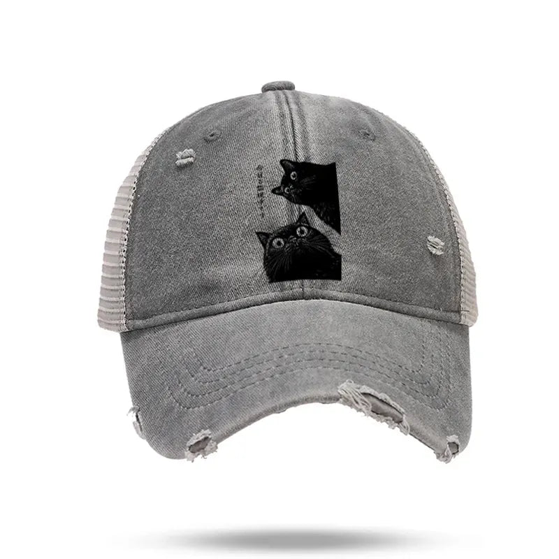 Kyoto-Lion The Cat Is Watching Today Trucker Cap