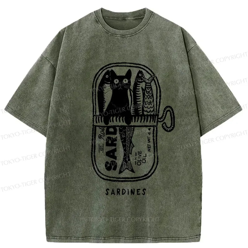 Kyoto-Lion Cat Hiding In A Sardine Can Washed T-Shirt