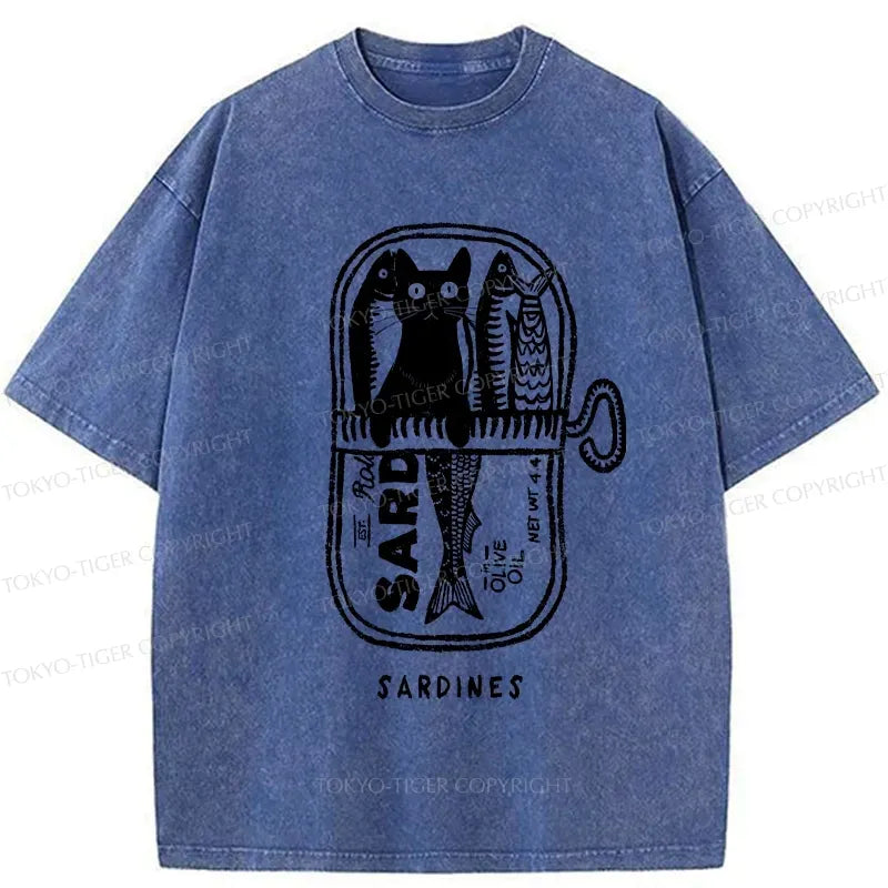 Kyoto-Lion Cat Hiding In A Sardine Can Washed T-Shirt