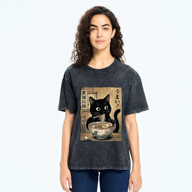 Washed Black Cat Tee for Daily Wear