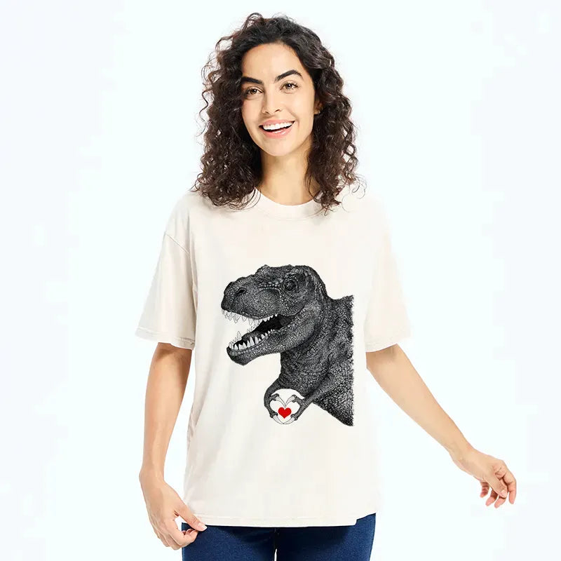 Kyoto Dinosaur Heart Shape T-Shirt for Summer