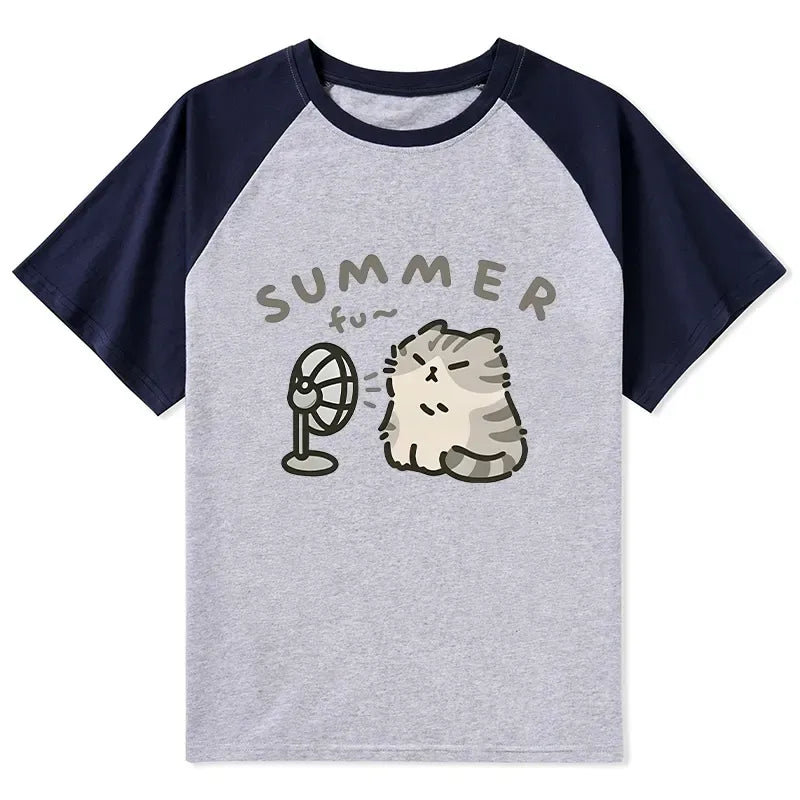 Kyoto-Lion Summer Cat Chills With A Fan Raglan T-shirt