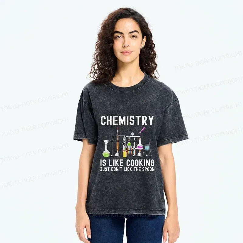 Kyoto-Lion Interesting Chemistry Washed T-Shirt