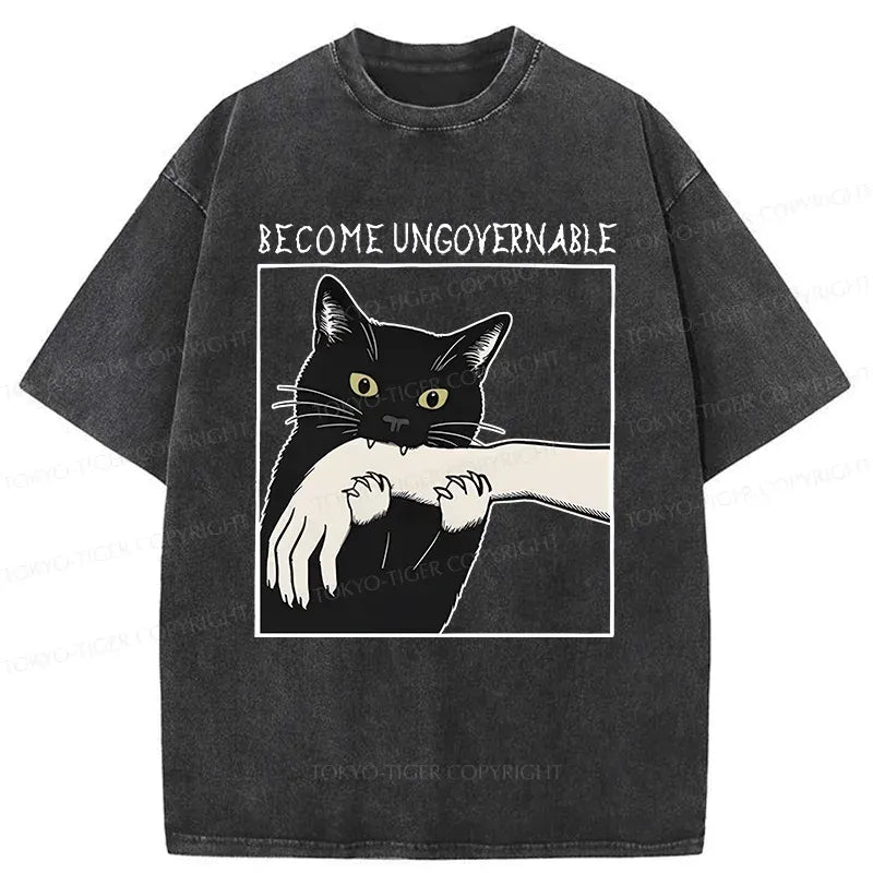 Kyoto-Lion Black Cat Biting Washed T-Shirt