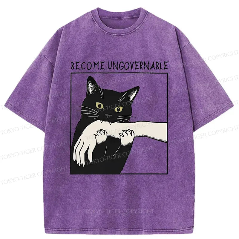 Kyoto-Lion Black Cat Biting Washed T-Shirt
