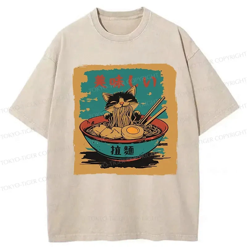 Japanese Vintage Kitten Ramen T-Shirt for Daily Wear