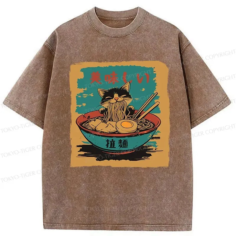 Japanese Vintage Kitten Ramen T-Shirt for Daily Wear