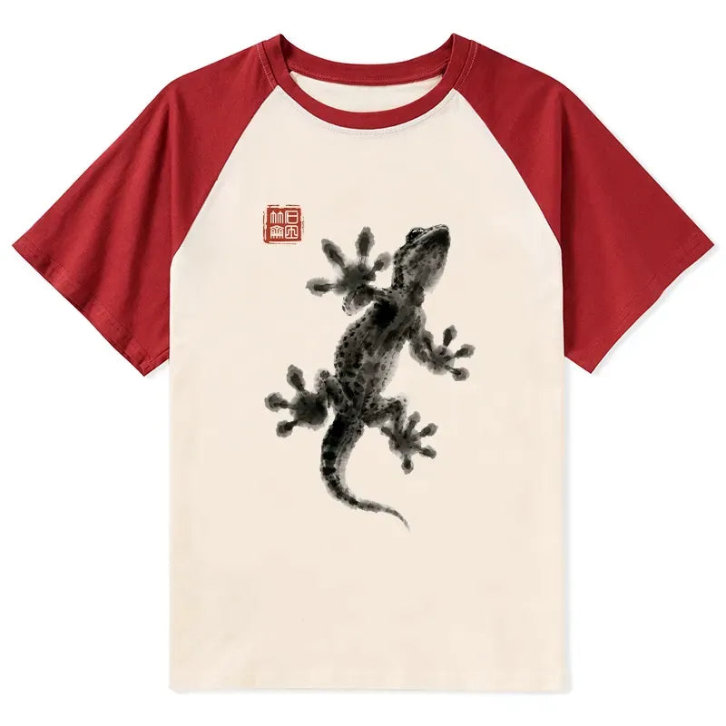 Japanese Minimal Gecko Raglan T-shirt