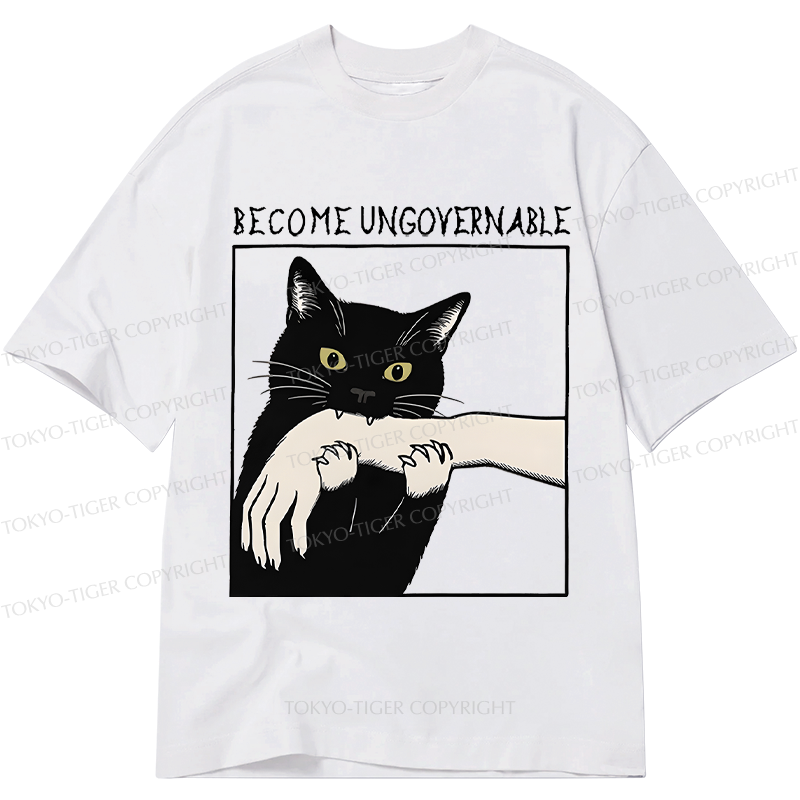 Japanese Black Cat T-Shirt for Daily Wear