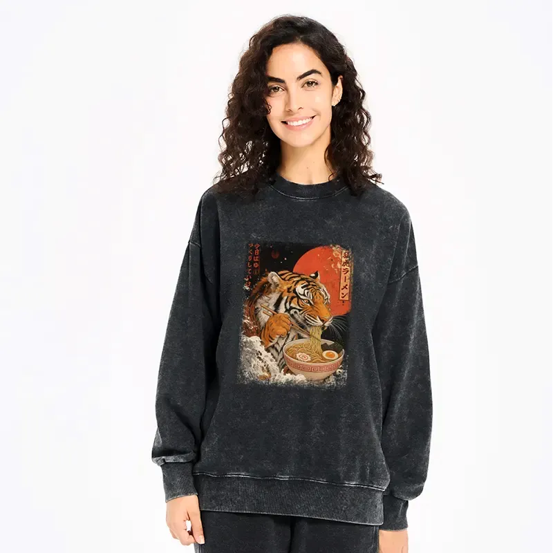 Kyoto-Lion Ukiyoe Japan Tiger Eating Ramen Washed Sweatshirt