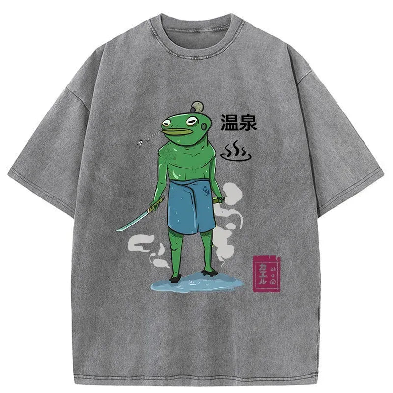 Kyoto-Lion Frog Samurai Bathing In Hot Spring Washed T-Shirt