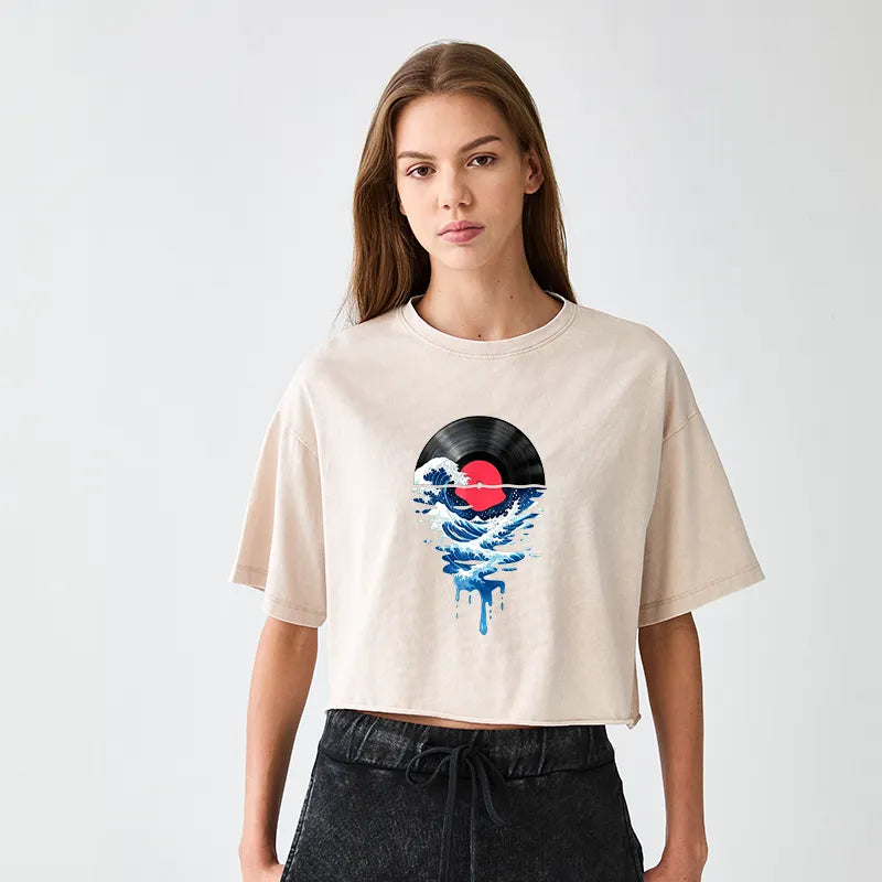 Kyoto-Lion Vinyl Records And Waves Women's Washed Crop T-Shirt