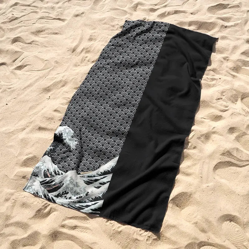 Kyoto-Lion Half Of The Wave Beach Towel
