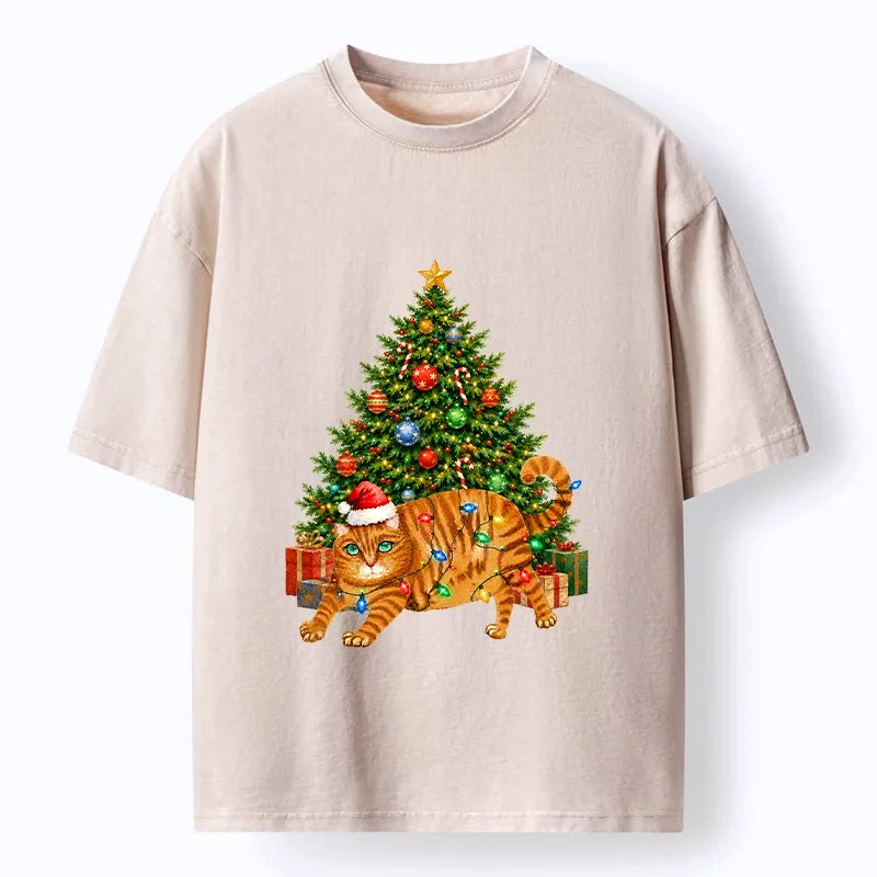 Kyoto-Lion Christmas Cat Chaos Washed T-Shirt