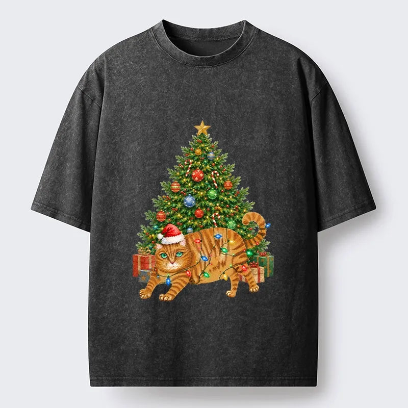 Kyoto-Lion Christmas Cat Chaos Washed T-Shirt