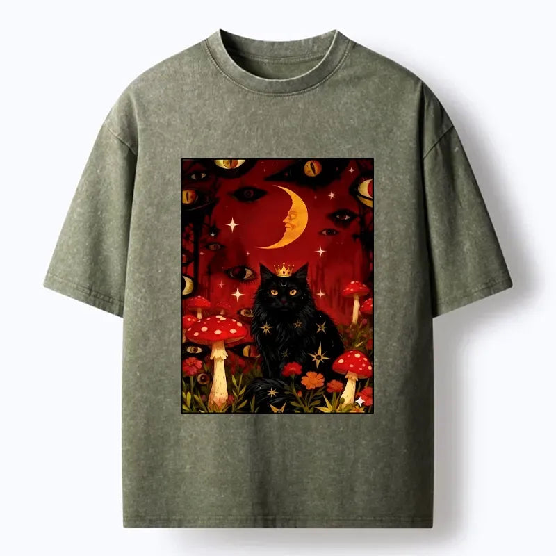 Kyoto-Lion Mystic Cat Amid Red Spotted Mushrooms Washed T-Shirt