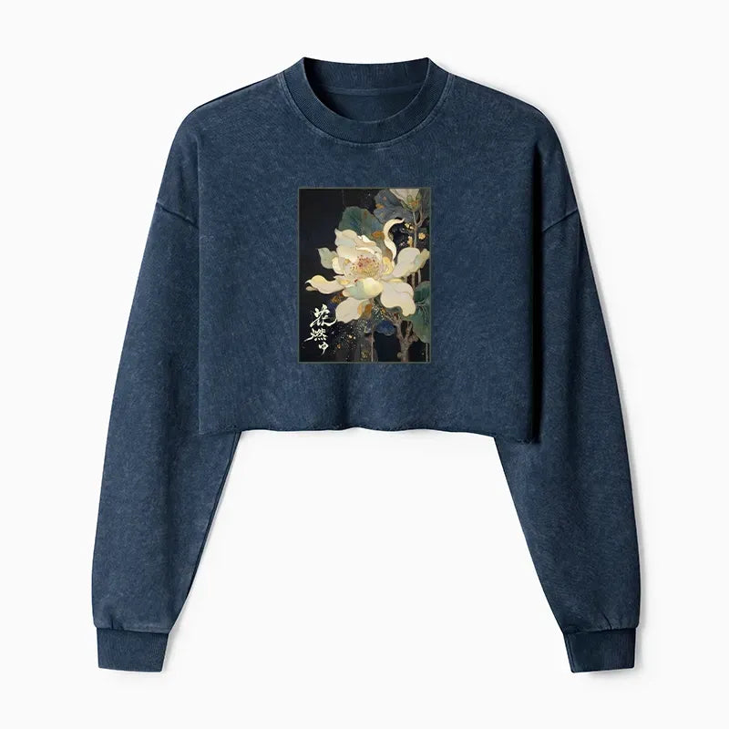 Kyoto-Lion Lotus Adorned With Golden Specks Washed Crop Sweatshirt