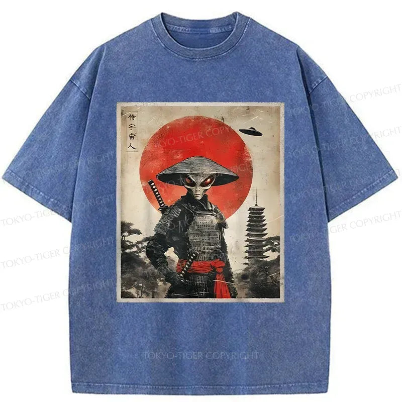 Kyoto-Lion Retro Japanese Alien Washed T-Shirt