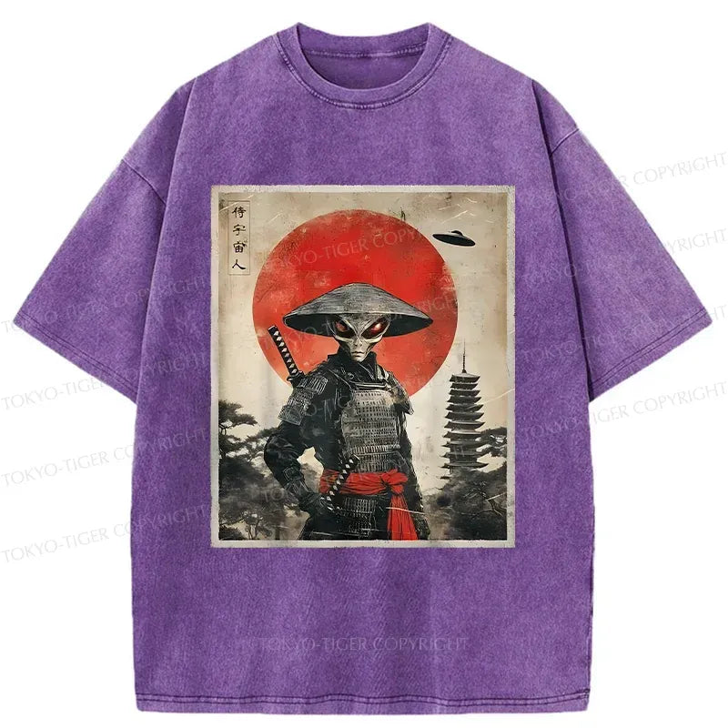 Japanese Alien T-Shirt Free Shipping Deal