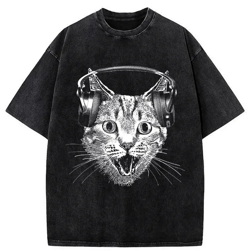 Kyoto-Lion Cat With Headphones Washed T-Shirt