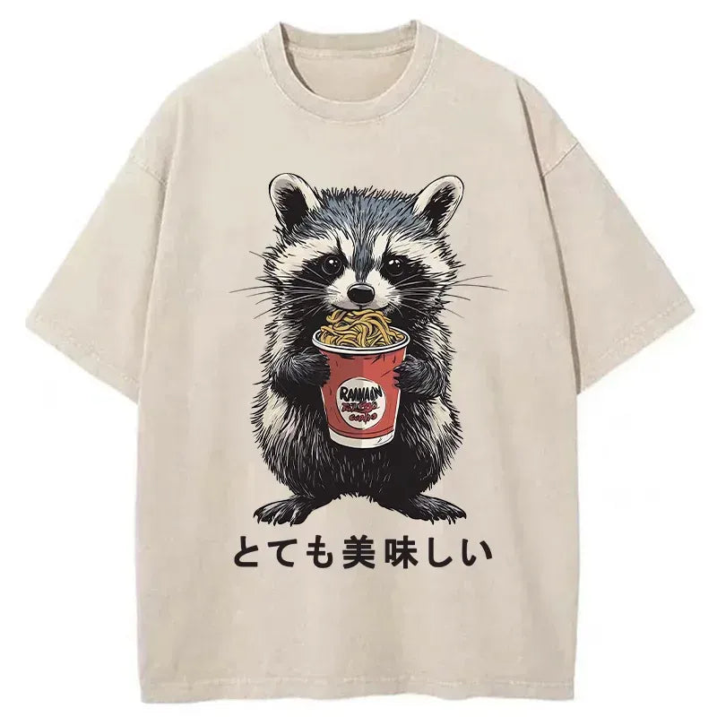 japanese raccoon tee for daily wear