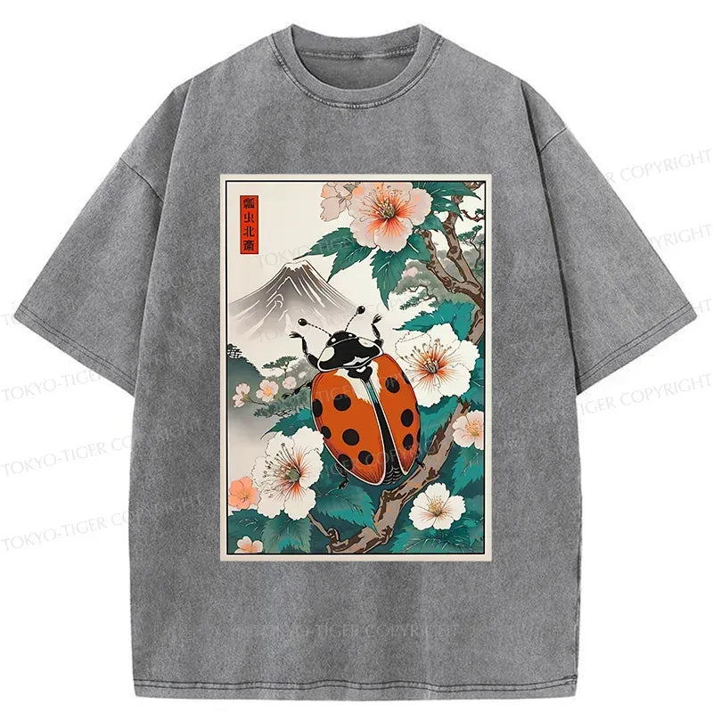 Ukiyo-e Ladybug T-Shirt for Daily Wear