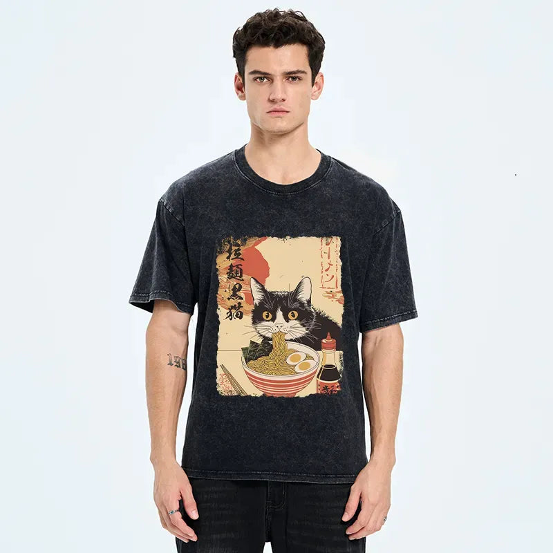 Kyoto-Lion Black Cat Eats Ramen Japan Retro Washed T-Shirt