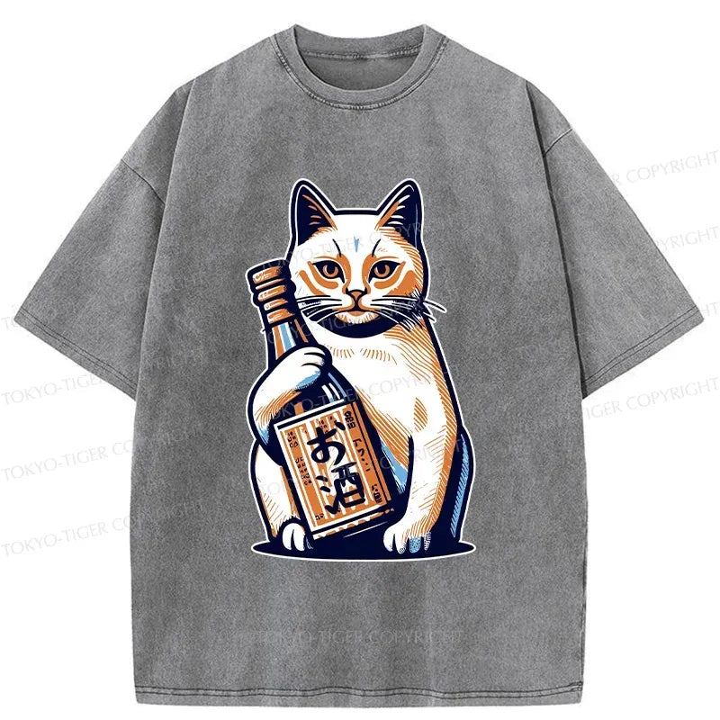 Kyoto-Lion Cat Holding Wine Washed T-Shirt