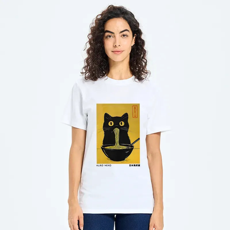 Kyoto-Lion Black Cat Eats Ramen In Big Bites Classic T-Shirt