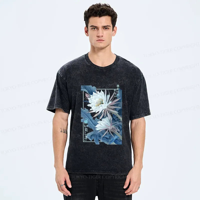 Kyoto-Lion Vintage Epiphyllum-Short-lived beauty Poster Washed T-Shirt