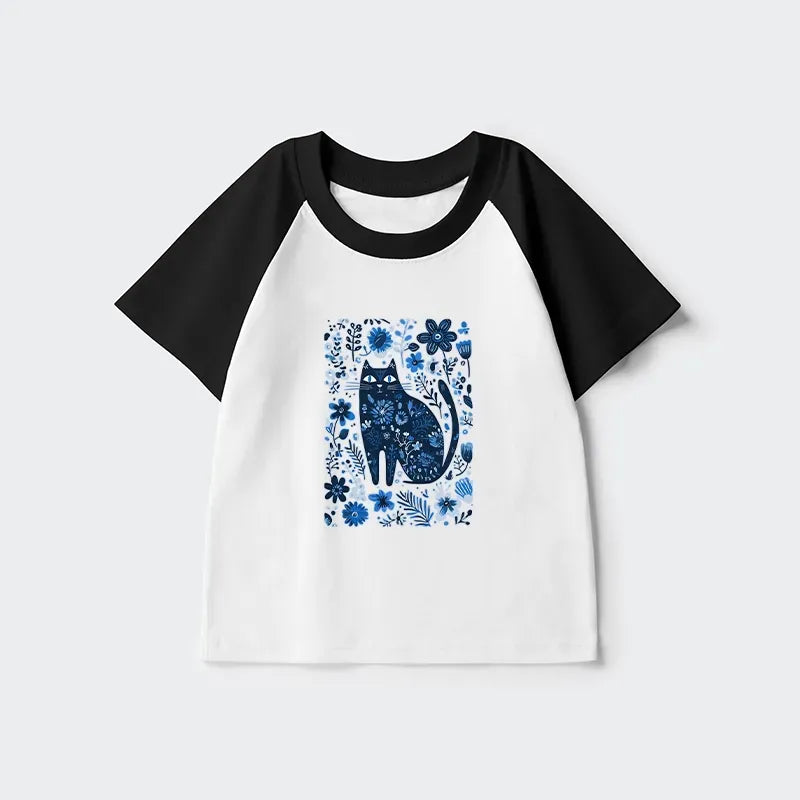Kyoto-Lion A Cat Among Flowers Kids Raglan T-shirt