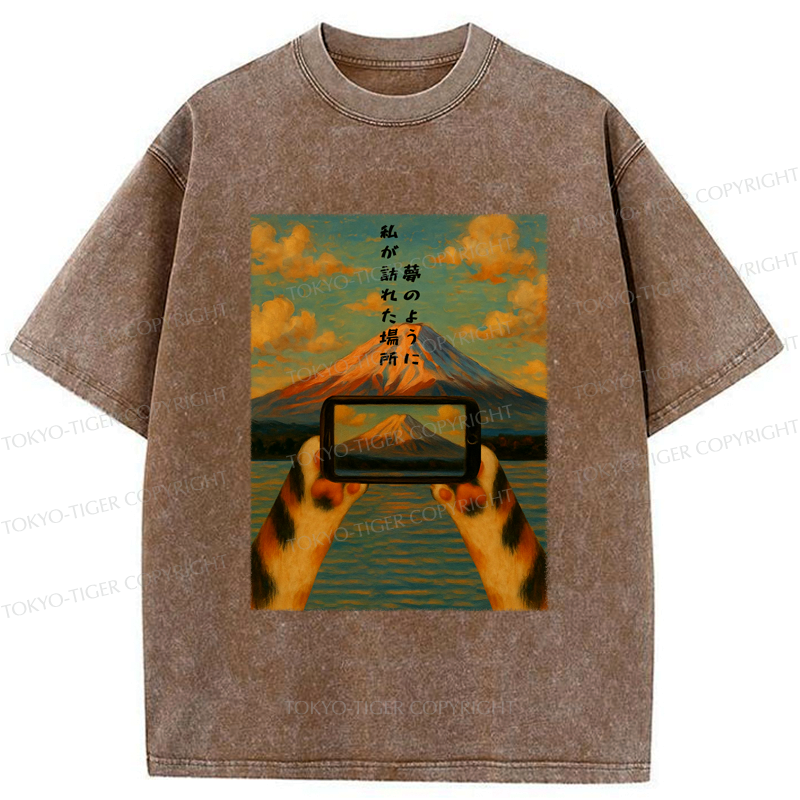 Cat Photographer Tee for Anime Convention