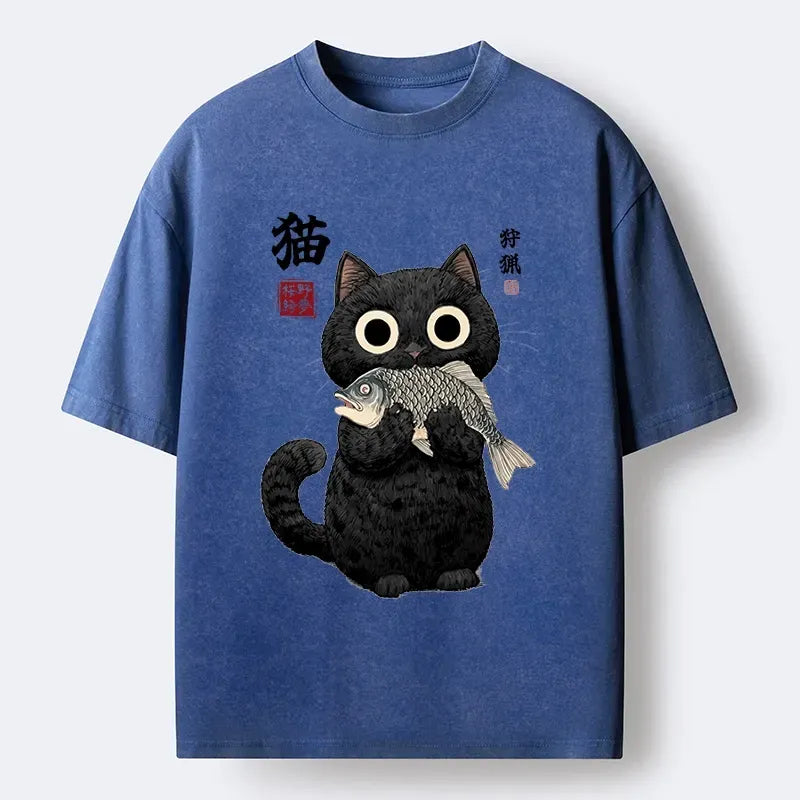 Kyoto-Lion Black Cat Caught A Big Fish Washed T-Shirt