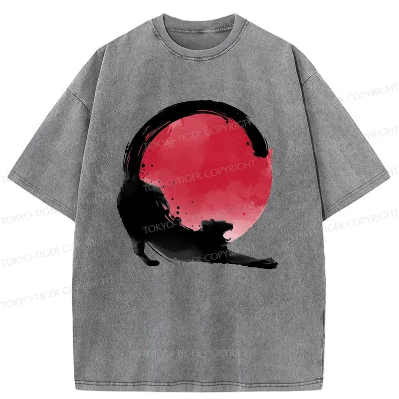 Kyoto-Lion Black Cat Stretching Washed T-Shirt