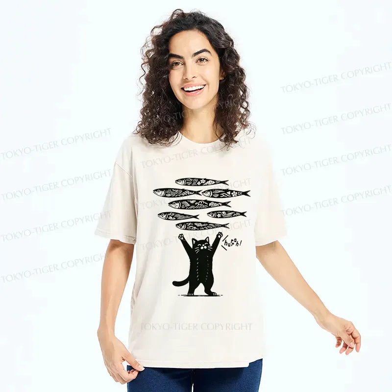Vintage Japanese Lucky Cat Tee for Streetwear