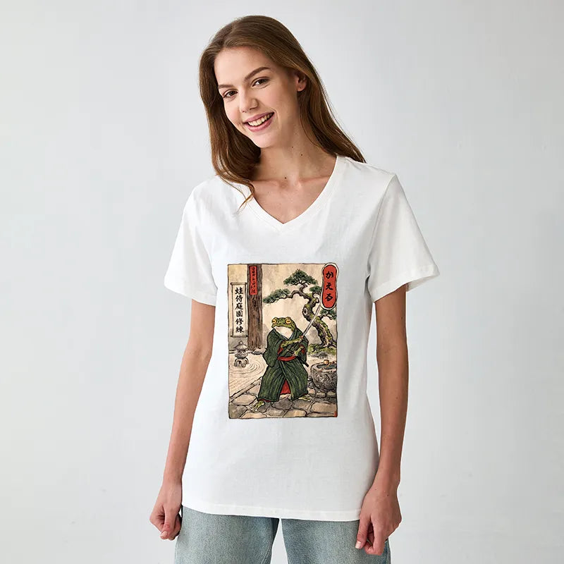 Kyoto-Lion Samurai Frog Training V-Neck Classic T-Shirt