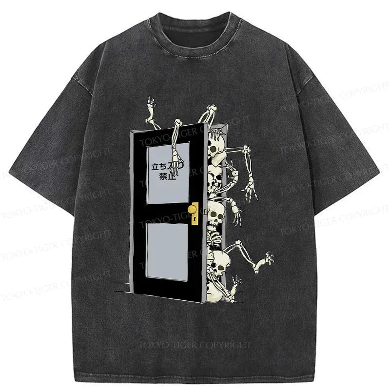 Kyoto-Lion Ghost Coming In Washed T-Shirt