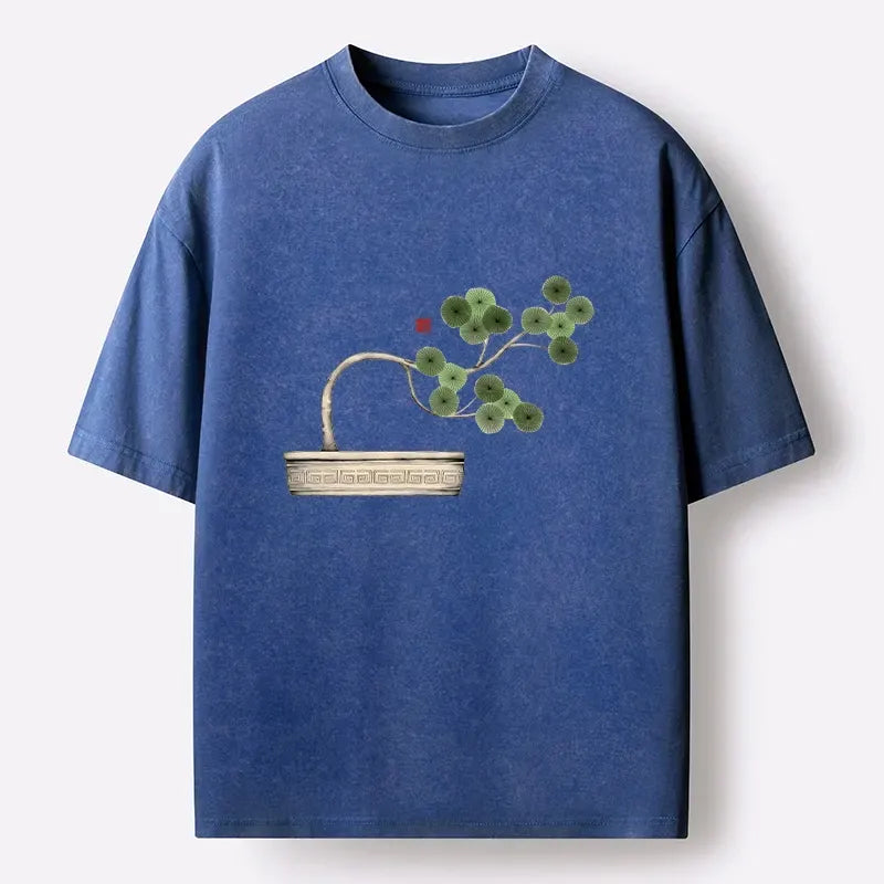 Minimalist Bonsai Artistry T-Shirt for Casual Wear