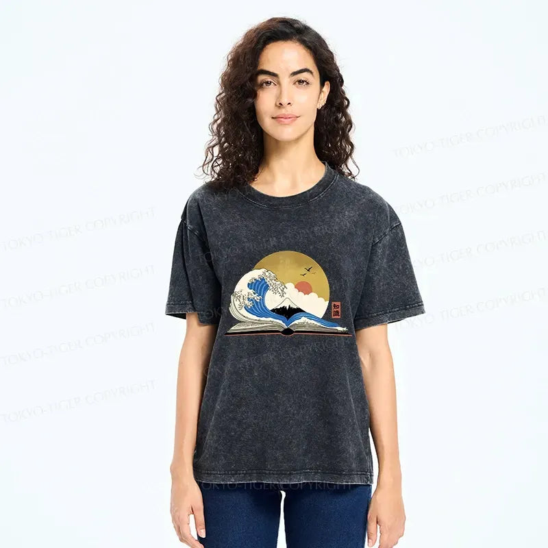 Kyoto-Lion The Great Wave of Knowledge Washed T-Shirt