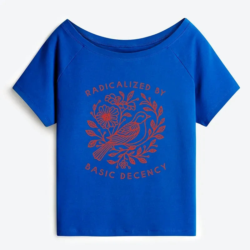Kyoto-Lion Pigeon That Was Moved Off Shoulder T-Shirt