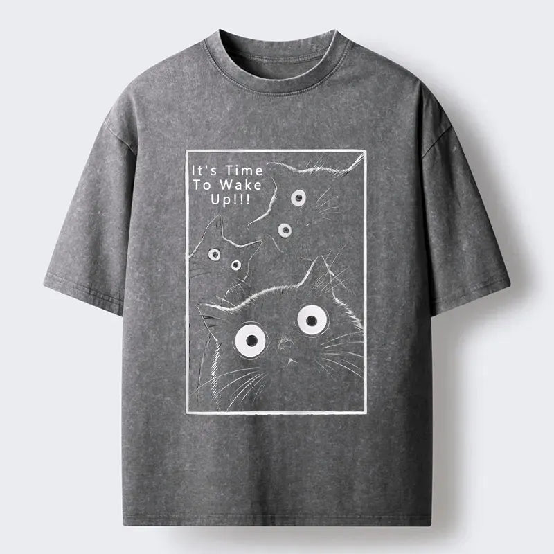 Vintage Japanese T-Shirt for Streetwear