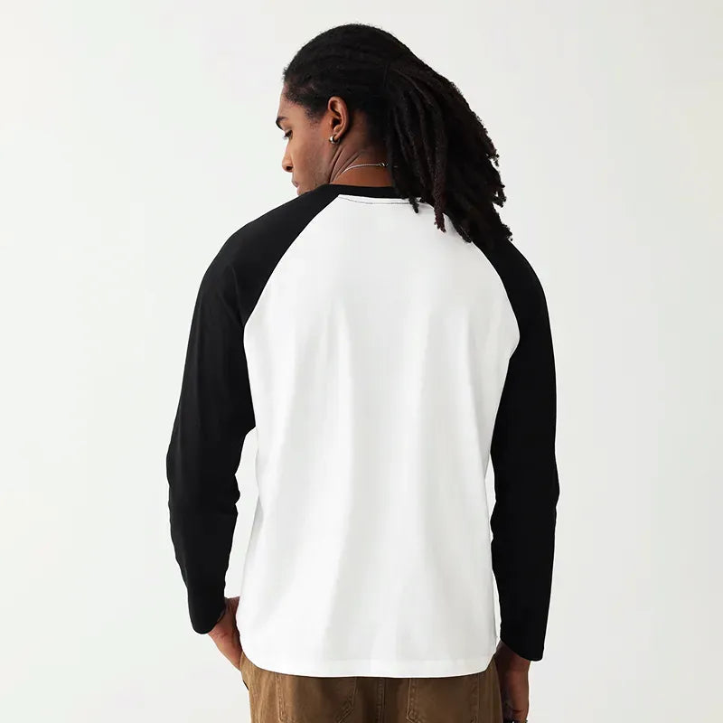 Japanese raglan long sleeve t-shirt for streetwear