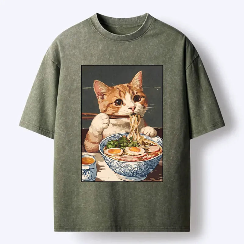 Japanese cat eating ramen t-shirt