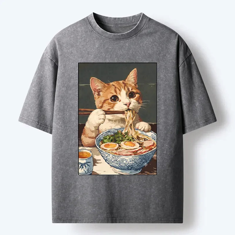 Japanese cat eating ramen t-shirt