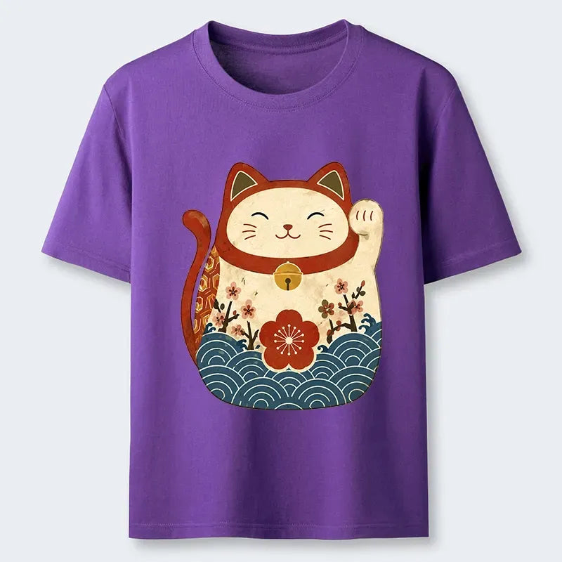 Japanese Lucky Cat Art T-Shirt