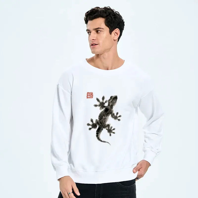 Minimal Gecko Sweatshirt for City Walk